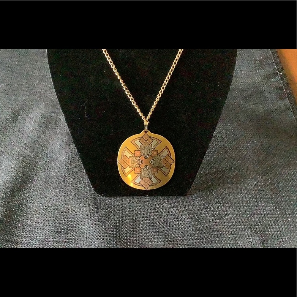 Vintage Reed & Barton necklace. Damascene Maltese Cross Pendant.